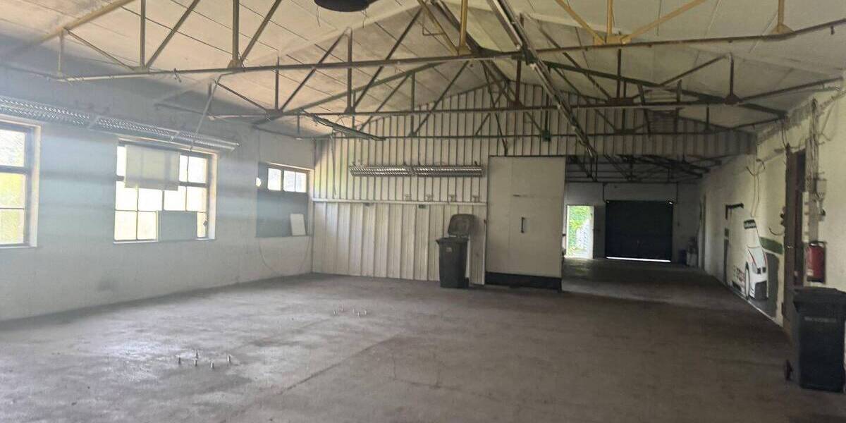 Mehrfamilienhaus, Wohnhaus Breitscheidt Mühlental - 2 Zimmer, 410 m&sup2;, 280.000&euro; | Angebot:25779375