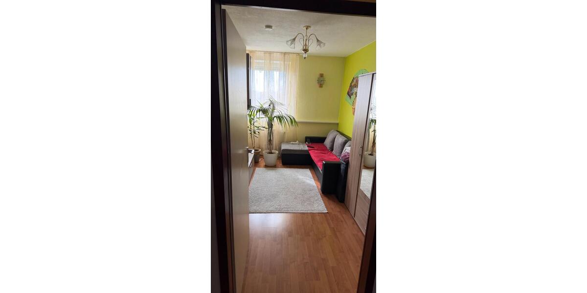 Etagenwohnung Siegen Kaan-Marienborn - 4 Zimmer, 87 m&sup2;, 175.000&euro; | Angebot:26049086