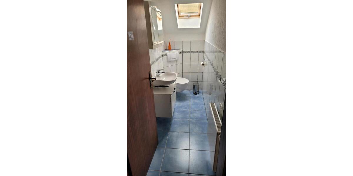 Etagenwohnung Bad Laasphe - 5 Zimmer, 130 m&sup2;, 700&euro; | Angebot:25221271