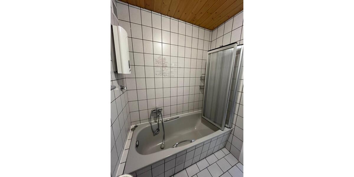 Etagenwohnung Siegen Dillnhütten - 3 Zimmer, 88 m&sup2;, 750&euro; | Angebot:25053164