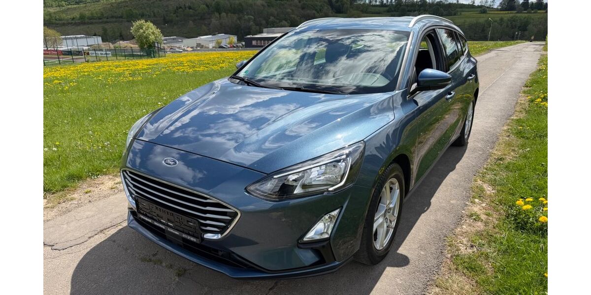 Ford Focus 38.000 km 14.990 &euro; Kirchhundem 57399