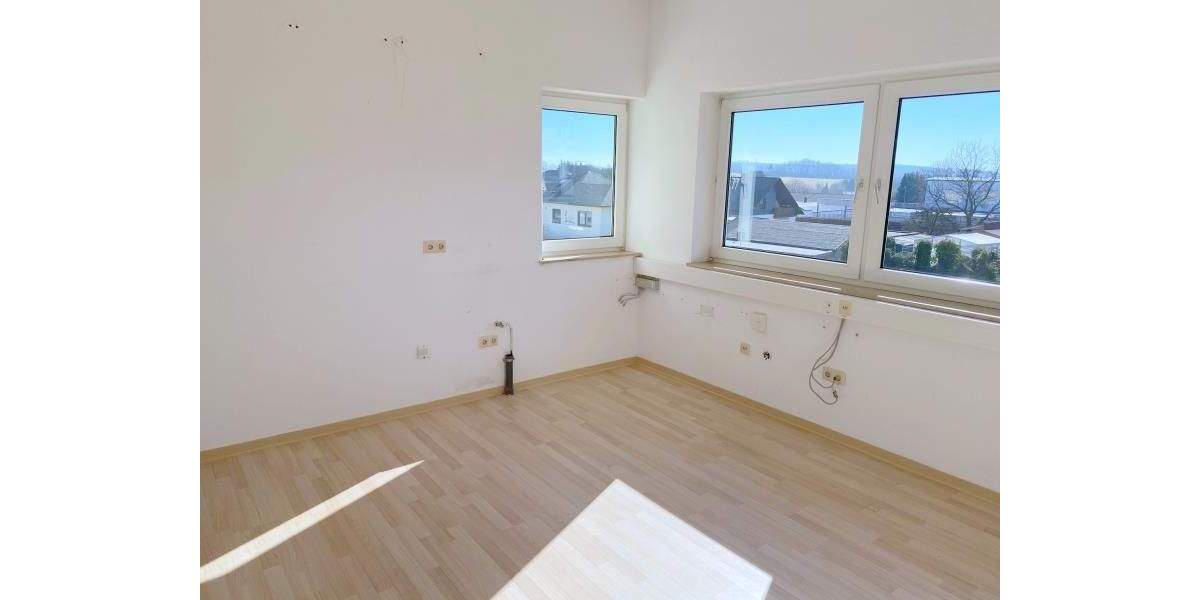 Gewerbeobjekt Rennerod - 2 Zimmer, 150 m&sup2;, 850&euro; | Angebot:25680130