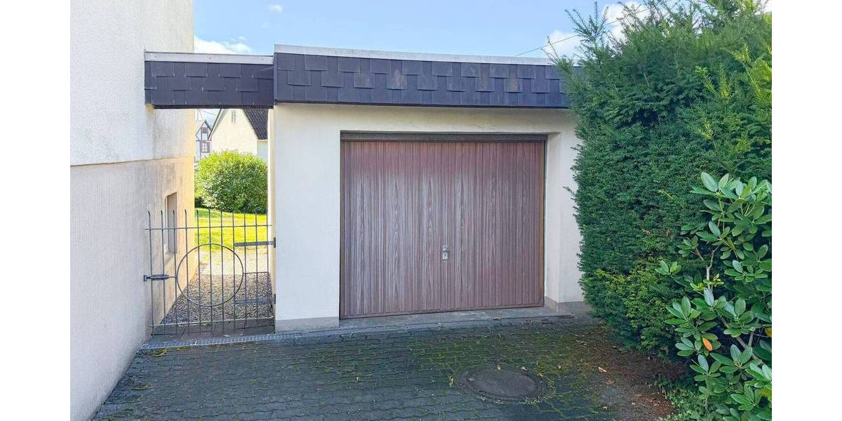 Einfamilienhaus Hachenburg - 6 Zimmer, 107 m&sup2;, 225.000&euro; | Angebot:25691822