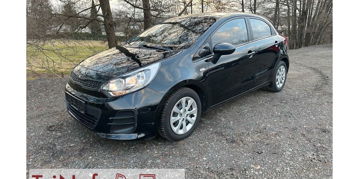 Kia Rio 59.350 km 5.200 &euro; Eschenburg - Hirzenhain 35713