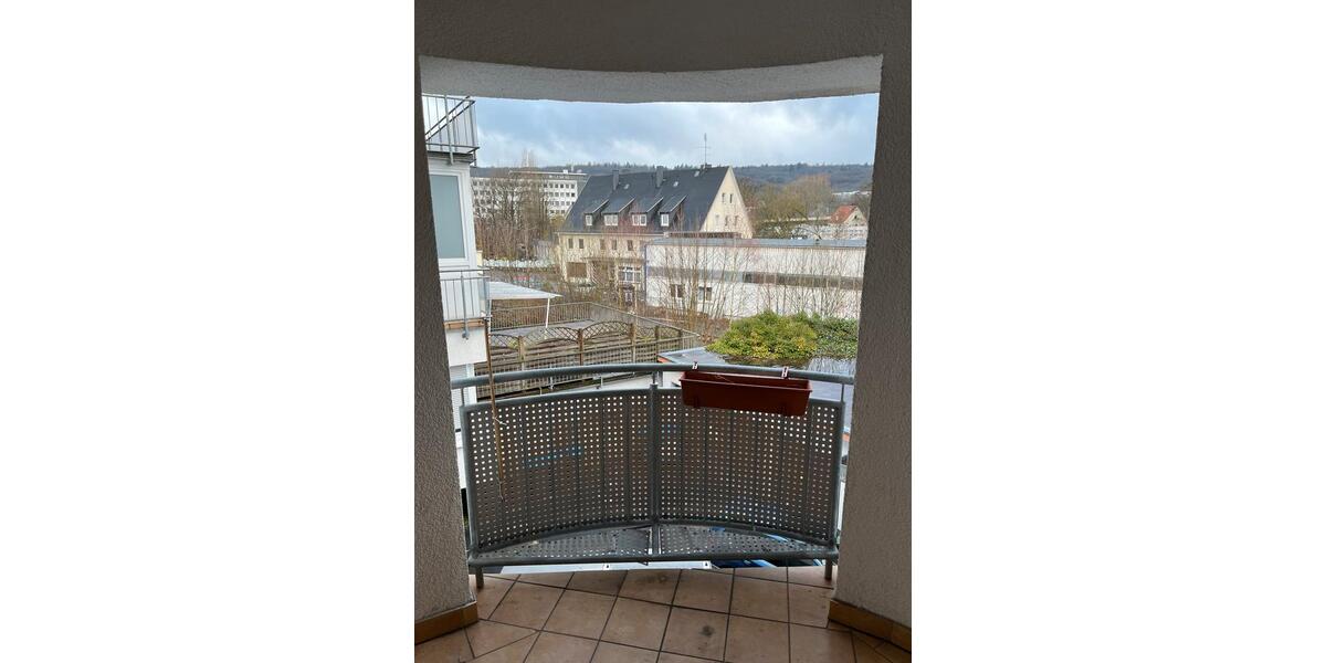 Etagenwohnung Siegen Weidenau - 3 Zimmer, 107 m&sup2;, 1.350&euro; | Angebot:25842747