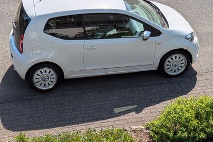 VW up! 146.000 km 3.400 &euro; Kirchhundem 57399