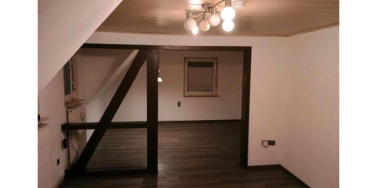 Etagenwohnung Eschenburg - 4 Zimmer, 126 m&sup2;, 1.200&euro; | Angebot:26618310