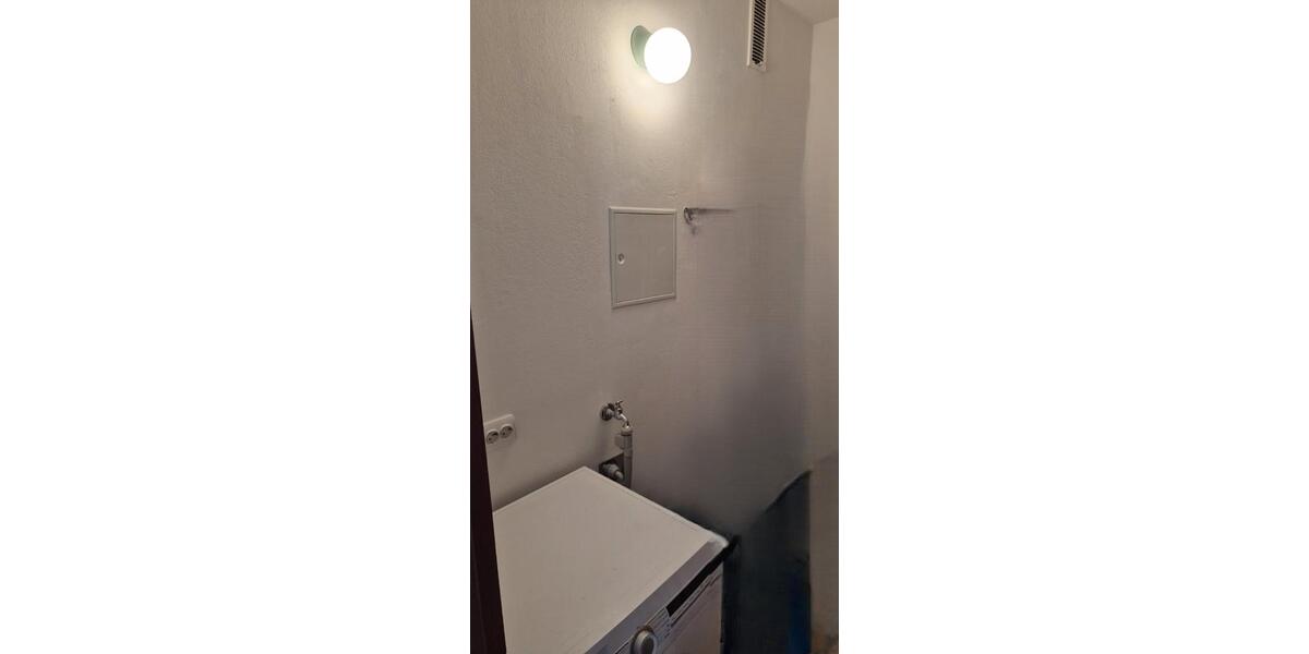 Etagenwohnung Siegen - 2 Zimmer, 73 m&sup2;, 675&euro; | Angebot:25992987