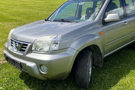 Nissan X-Trail 193.000 km 3.400 &euro; Netphen 57250
