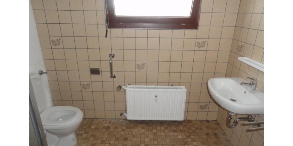 Etagenwohnung Kreuztal - 2 Zimmer, 480&euro; | Angebot:23474476