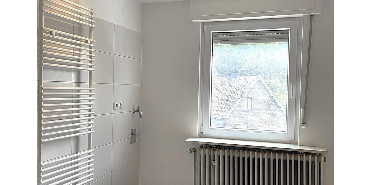 Etagenwohnung Wilnsdorf - 3 Zimmer, 80 m&sup2;, 680&euro; | Angebot:25514486