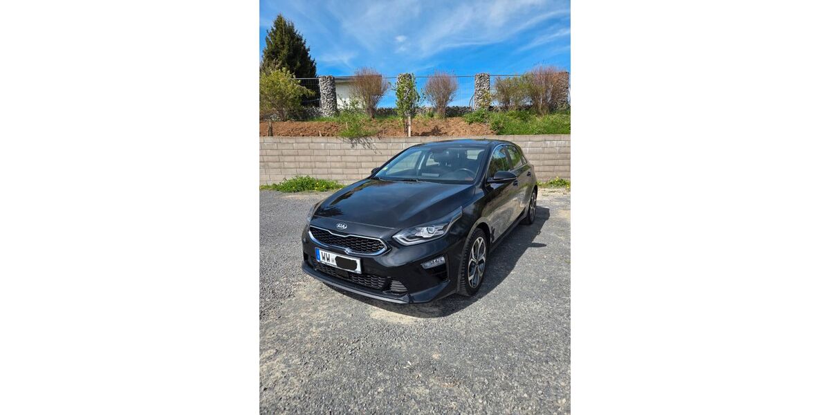 Kia ceed / Ceed 105.500 km 12.500 &euro; Hellenhahn Schellenberg 56479