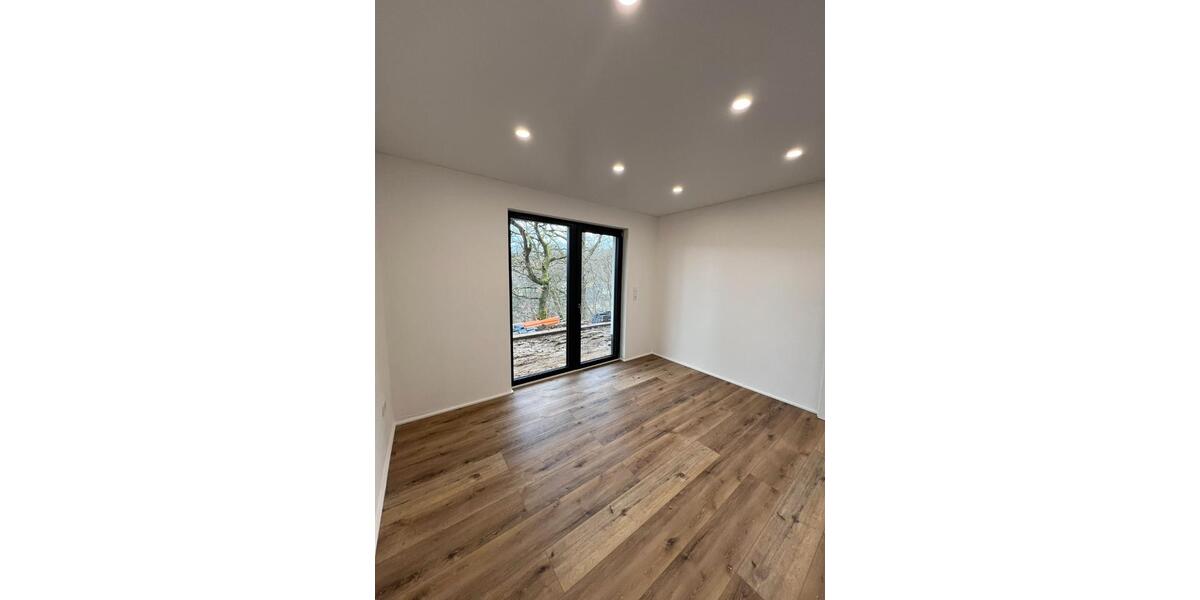 Terrassenwohnung Freudenberg - 3 Zimmer, 105 m&sup2;, 1.000&euro; | Angebot:25974971