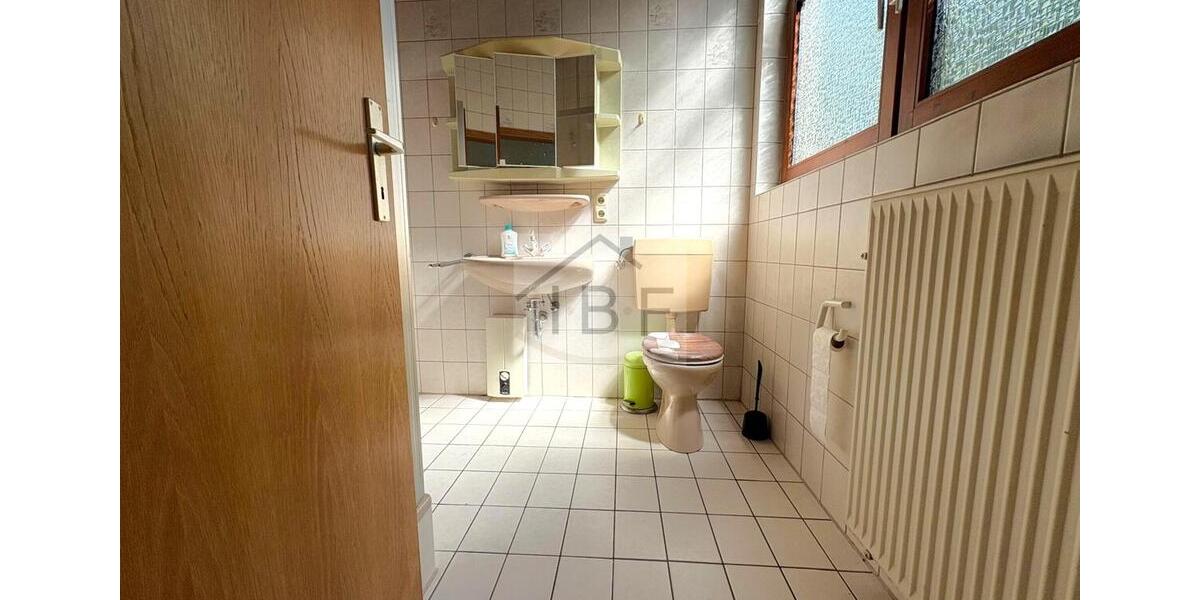 Dachgeschoßwohnung Siegen Kaan-Marienborn - 2 Zimmer, 68 m&sup2;, 600&euro; | Angebot:26455666