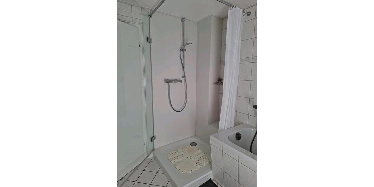 Einfamilienhaus Hilchenbach - 14 Zimmer, 238 m&sup2;, 250.000&euro; | Angebot:25299486