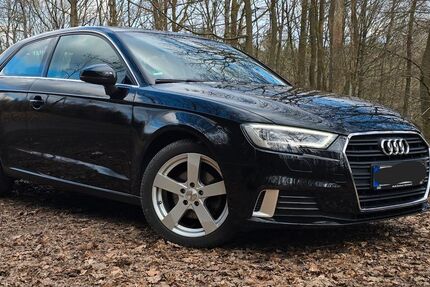 Audi A3 82.000 km 13.480 &euro; Attendorn 57439