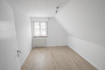 Wohnung Wenden - 6 Zimmer, 111 m&sup2;, 1.100&euro; | Angebot:26201623
