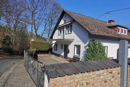 Haus Siegen Eiserfeld - 4 Zimmer, 103 m&sup2;, 239.000&euro; | Angebot:26202174