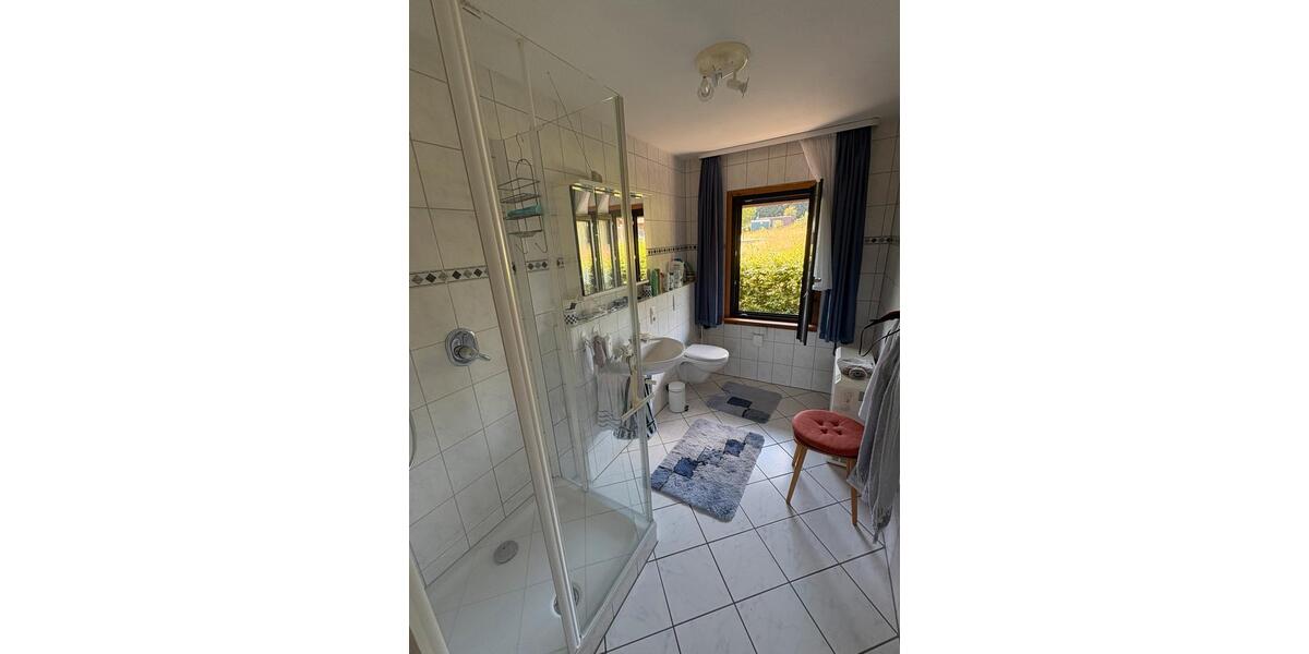 Bungalow Burbach - 4 Zimmer, 115 m&sup2;, 249.000&euro; | Angebot:27083321