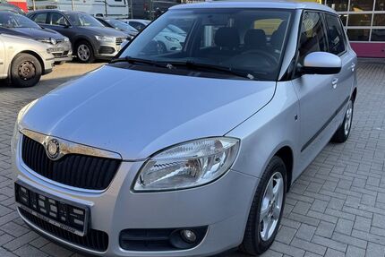 Skoda Fabia 167.100 km 1.990 &euro; Siegen 57074