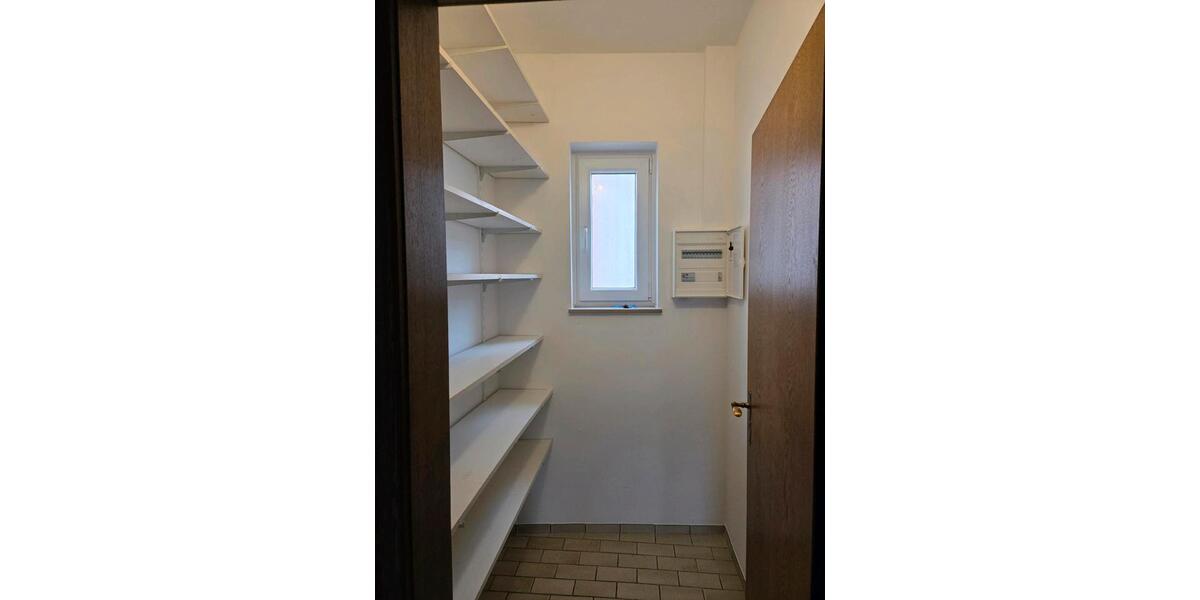 Erdgeschoßwohnung Daaden - 3 Zimmer, 119 m&sup2;, 1.050&euro; | Angebot:25286723