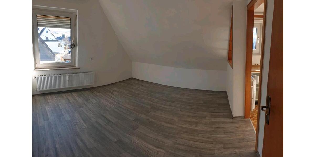Etagenwohnung Hilchenbach - 3.5 Zimmer, 67 m&sup2;, 850&euro; | Angebot:25349127