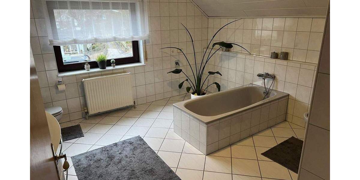 Einfamilienhaus Etzbach - 4 Zimmer, 140 m&sup2;, 420.000&euro; | Angebot:25797713