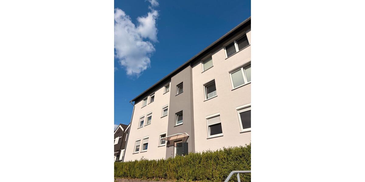 Etagenwohnung Olpe - 7 Zimmer, 131 m&sup2;, 380.000&euro; | Angebot:27137835