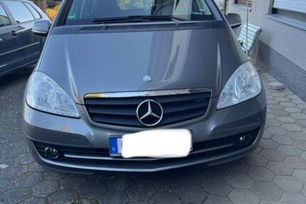 Mercedes-Benz A 160 108.359 km 3.400 &euro; Attendorn 57429