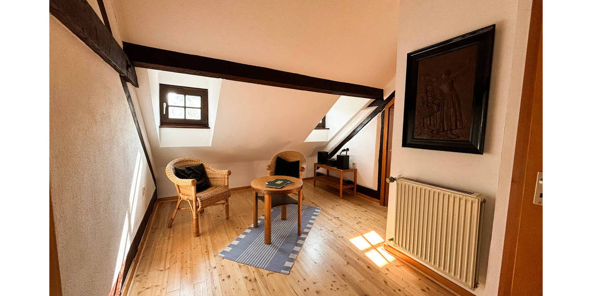 Einfamilienhaus Hamm - 7 Zimmer, 101 m&sup2;, 195.000&euro; | Angebot:25691796
