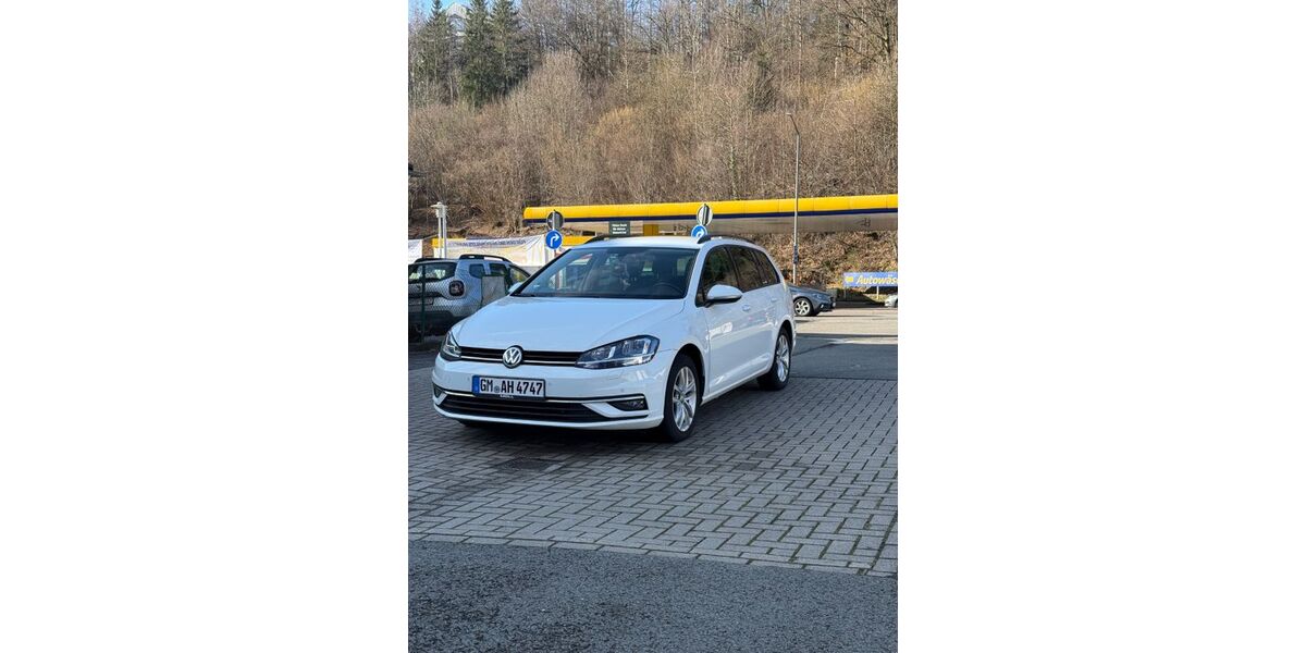 VW Golf 219.500 km 9.600 &euro; Waldbröl 51545