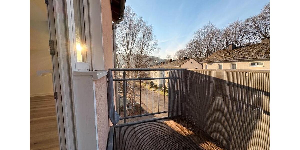 Etagenwohnung Siegen Eiserfeld - 2 Zimmer, 72 m&sup2;, 720&euro; | Angebot:26337234