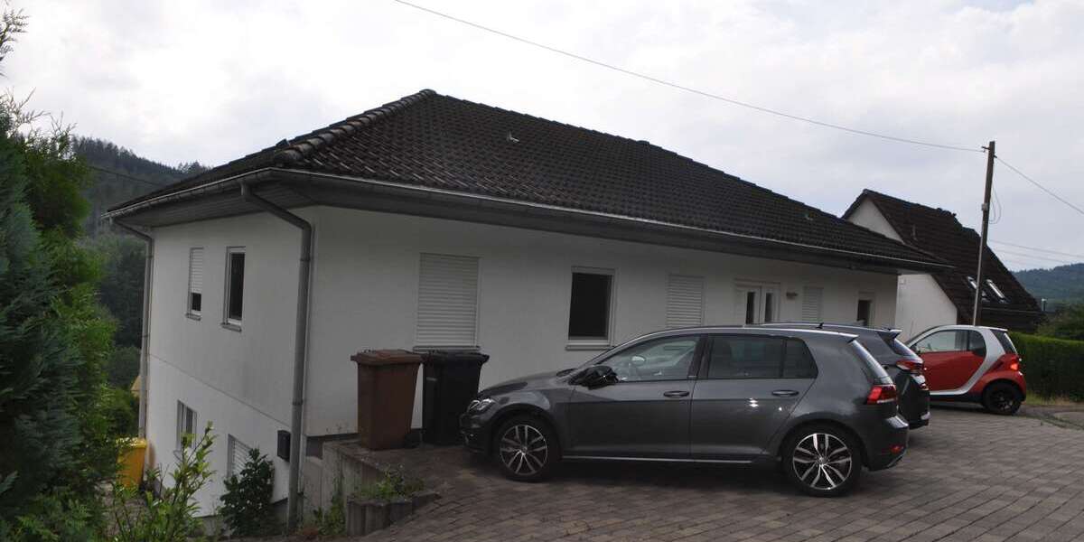 Einfamilienhaus Hilchenbach - 8 Zimmer, 237 m&sup2;, 459.000&euro; | Angebot:23937168