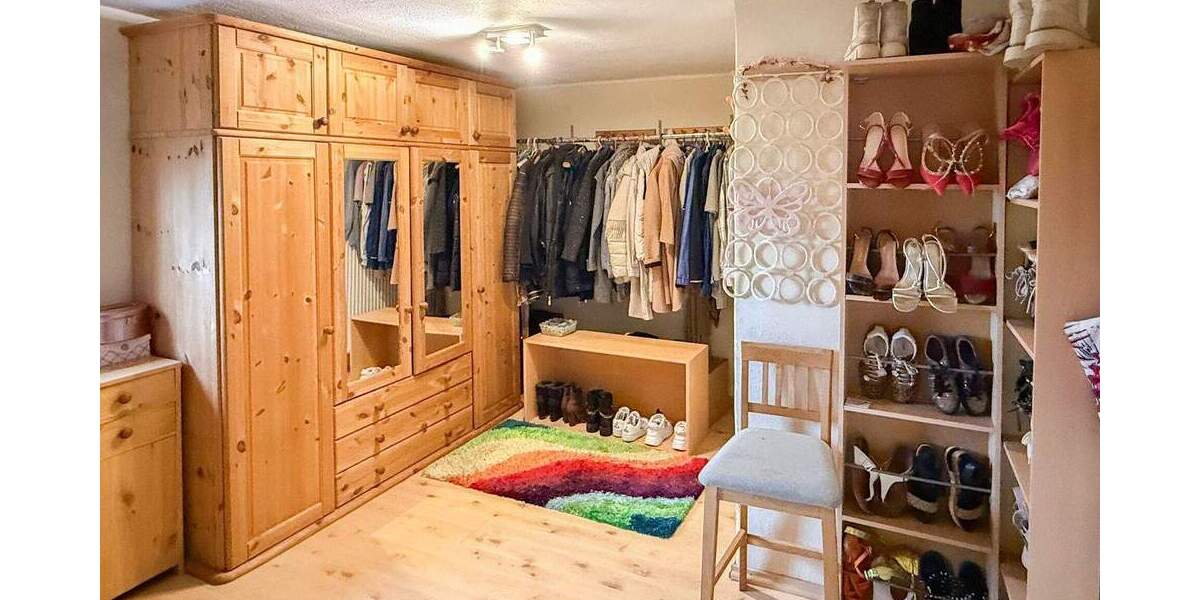 Einfamilienhaus Hachenburg VG - 5 Zimmer, 132 m&sup2;, 229.000&euro; | Angebot:25691833