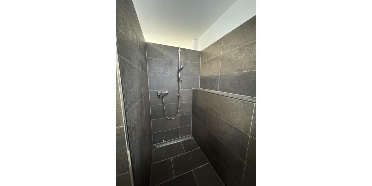 Etagenwohnung Siegen - 2 Zimmer, 62 m&sup2;, 750&euro; | Angebot:25352663