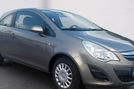 Opel Corsa 91.000 km 3.299 &euro; Olpe 57462