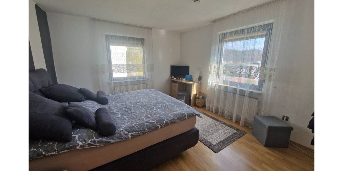 Einfamilienhaus Siegen Niederschelden - 7 Zimmer, 154 m&sup2;, 275.000&euro; | Angebot:26204539