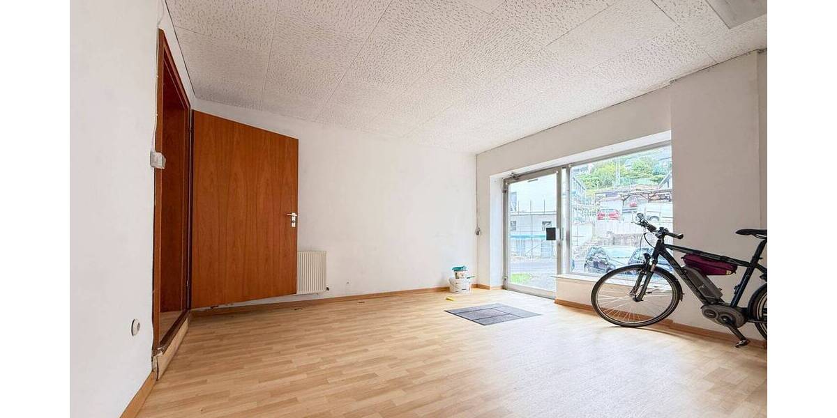 Mehrfamilienhaus, Wohnhaus Brachbach - 6 Zimmer, 123 m&sup2;, 198.000&euro; | Angebot:25738120