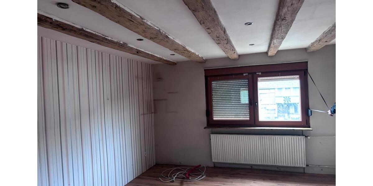 Einfamilienhaus Burbach - 6 Zimmer, 160 m&sup2;, 59.000&euro; | Angebot:26726855