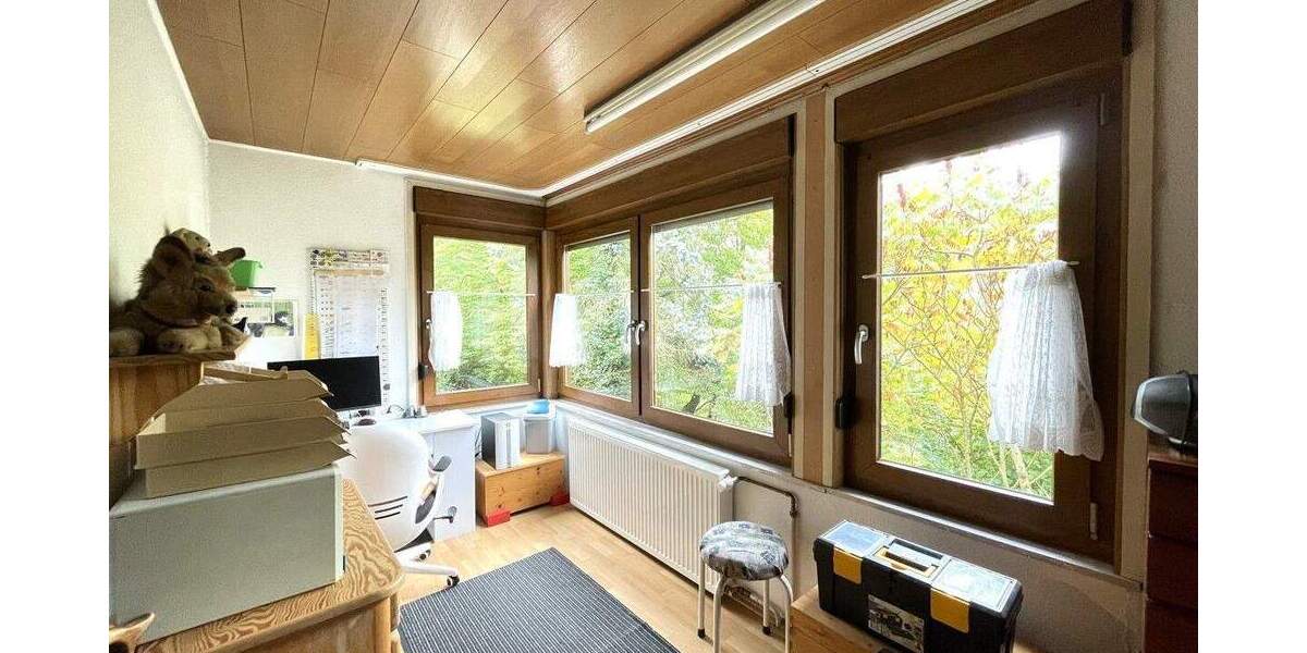 Einfamilienhaus Herborn - Burg Burg - 4 Zimmer, 117 m&sup2;, 190.000&euro; | Angebot:25834775