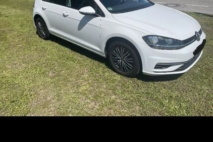 VW Golf 164.372 km 8.999 &euro; kreuztal 57223