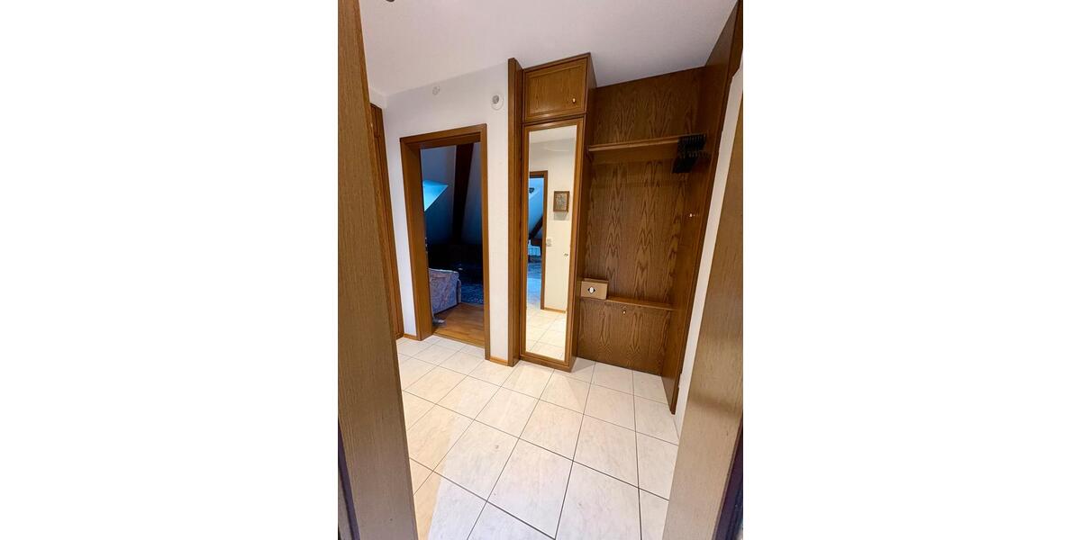 Dachgeschoßwohnung Bad Marienberg (Westerwald) - 3 Zimmer, 122 m&sup2;, 299.000&euro; | Angebot:25394308