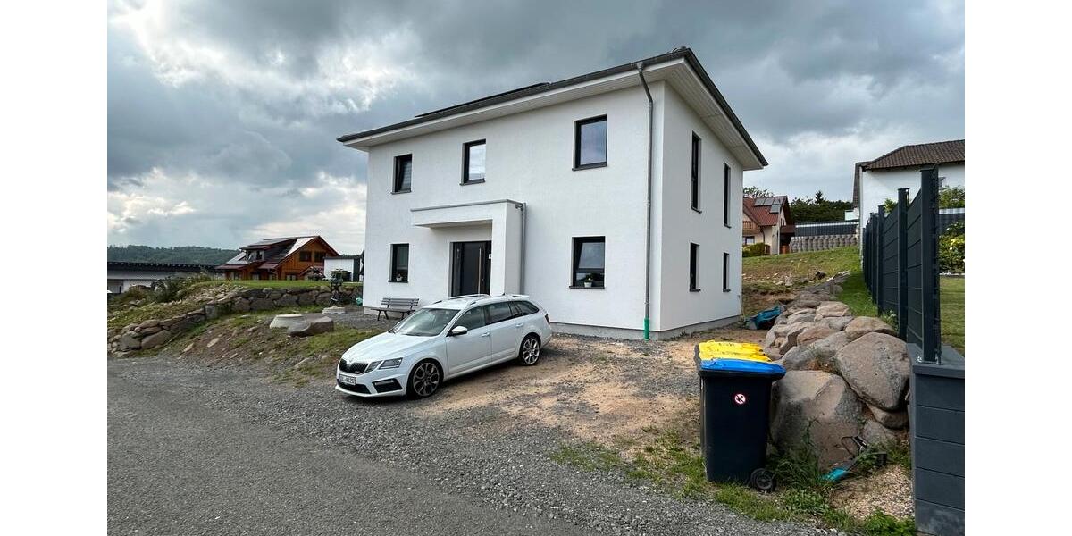 Villa Driedorf - 8 Zimmer, 200 m&sup2;, 550.000&euro; | Angebot:22963880