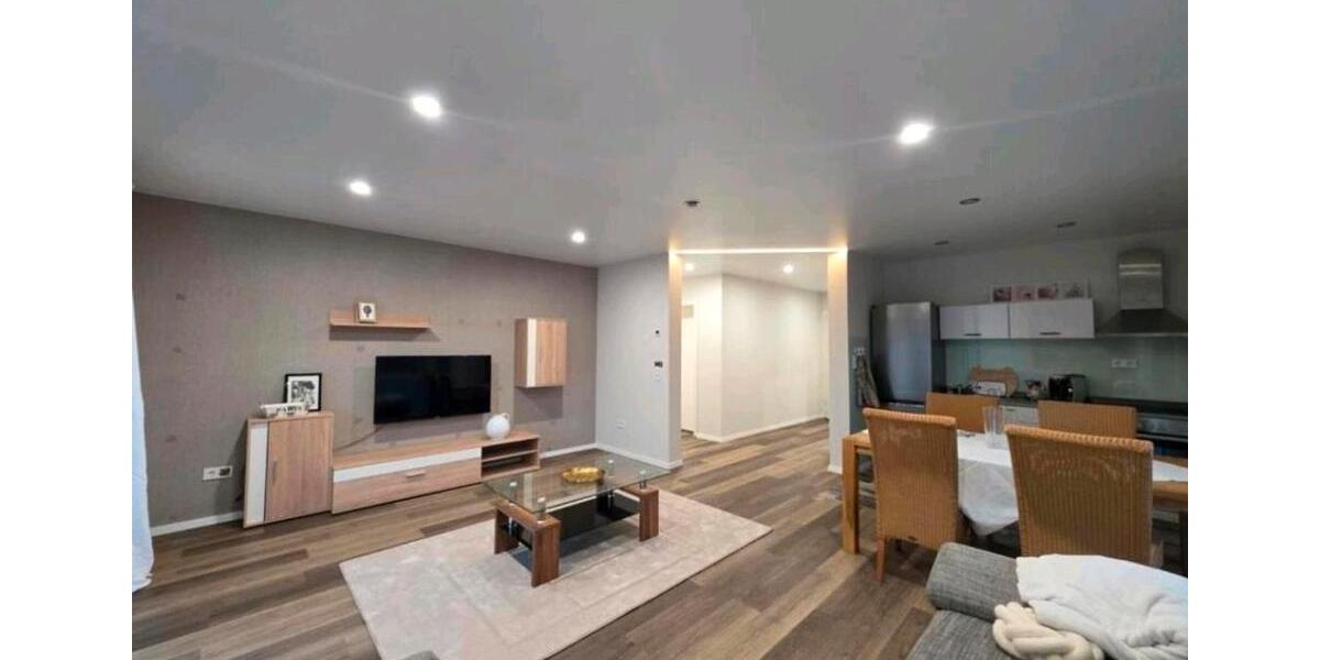 Etagenwohnung Bad Laasphe - 4 Zimmer, 90 m&sup2;, 200.000&euro; | Angebot:24658046