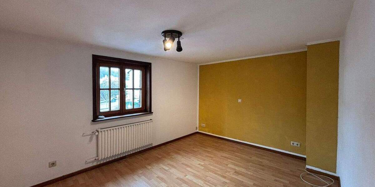 Doppelhaushälfte Wissen - 6 Zimmer, 105 m&sup2;, 185.000&euro; | Angebot:25738137
