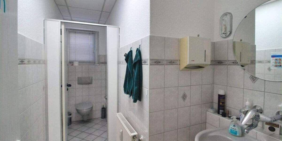 Gewerbeobjekt Kreuztal Eichen - 889.000&euro; | Angebot:25864358