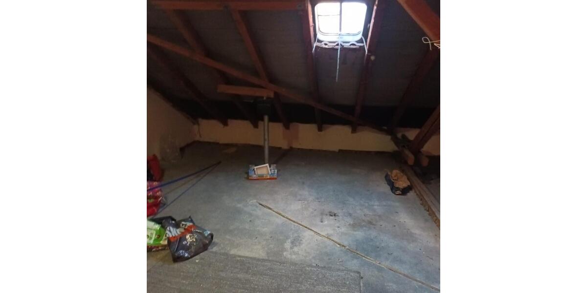 Mehrfamilienhaus, Wohnhaus Siegen Eiserfeld - 6 Zimmer, 140 m&sup2;, 260.000&euro; | Angebot:26395029