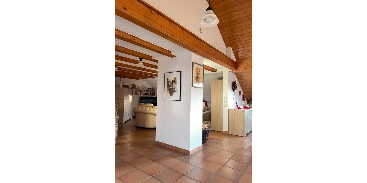 Dachgeschoßwohnung Netphen - 3 Zimmer, 88 m&sup2;, 750&euro; | Angebot:25145468