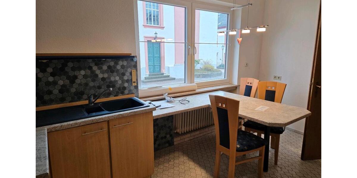 Erdgeschoßwohnung Daaden - 3 Zimmer, 119 m&sup2;, 1.050&euro; | Angebot:25286723