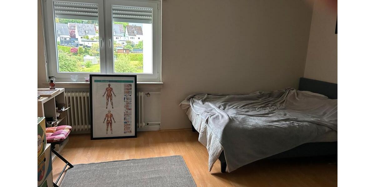 Etagenwohnung Siegen Kaan-Marienborn - 1 Zimmer, 70 m&sup2;, 780&euro; | Angebot:26462898